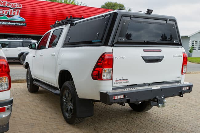 Toyota Hilux 2.4 GD6 Double Cab - ARB Summit Bar OME Suspension
