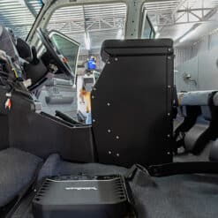 Toyota Land Cruiser 76 Series - Centre Console